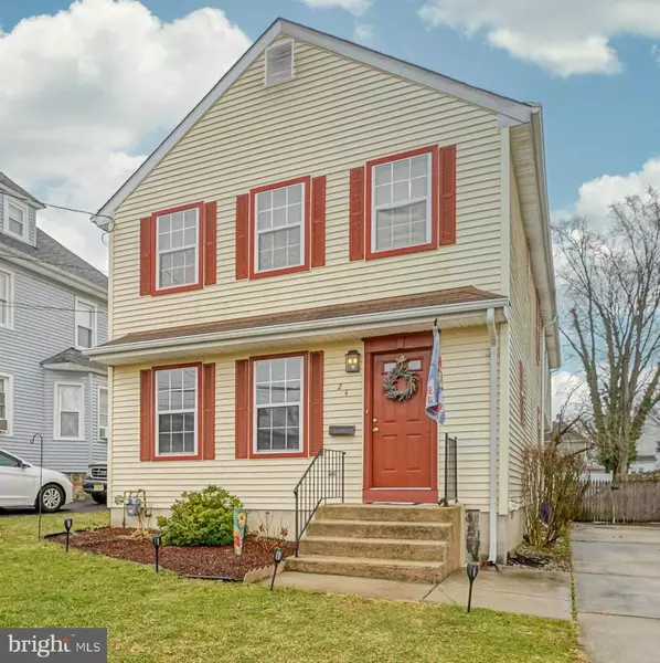 24 W HOLLY AVE, Oaklyn, NJ 08107