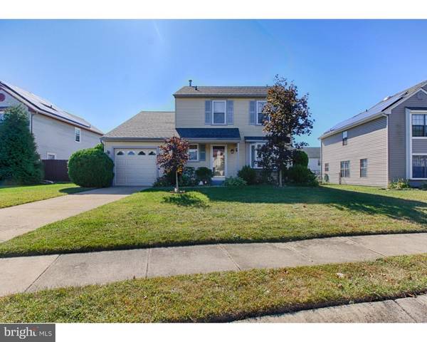 10 MAPLE HOLLOW LN, Sicklerville, NJ 08081