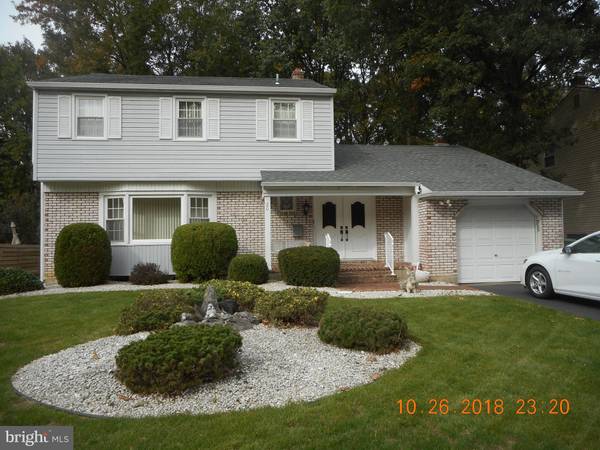 20 KAREN DR, Cherry Hill, NJ 08003