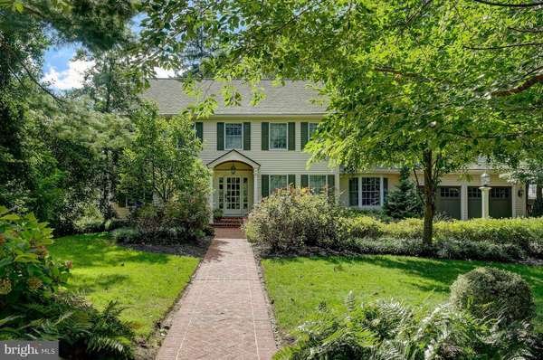 220 MOUNTWELL, Haddonfield, NJ 08033