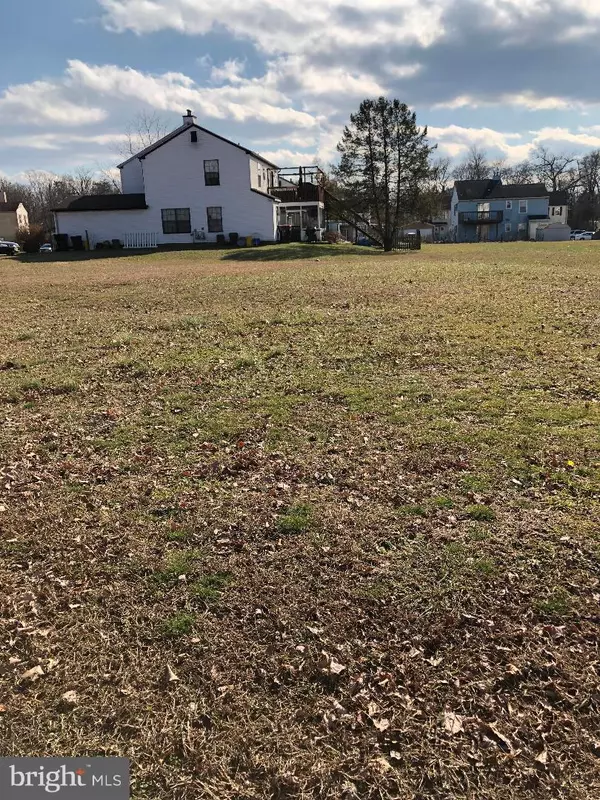 Sicklerville, NJ 08081,20 SPAR DR