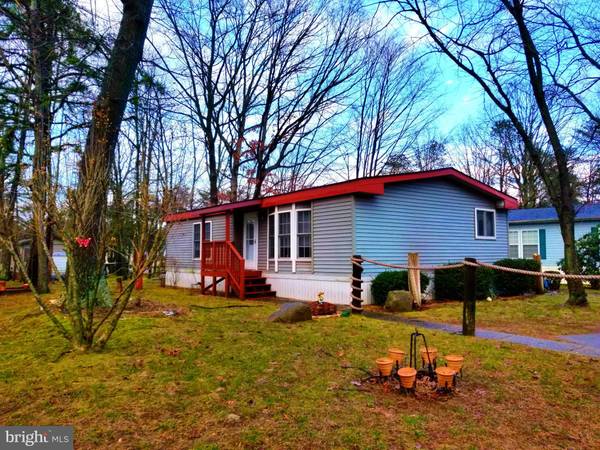 70 SKYLINE DR, Sicklerville, NJ 08081