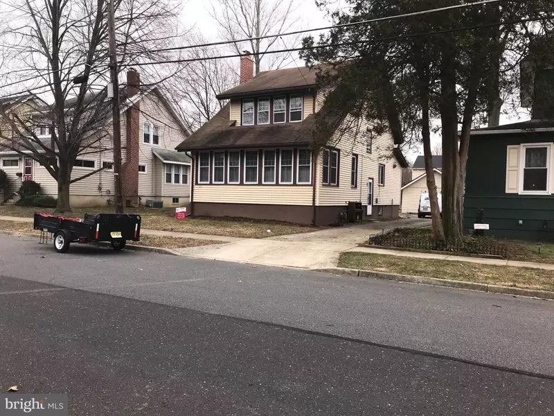 126 JACKSON AVE, Magnolia, NJ 08049