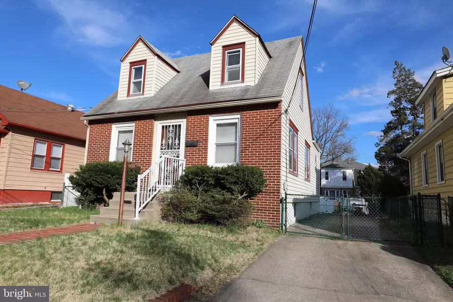 4630 HARDING, Pennsauken, NJ 08109