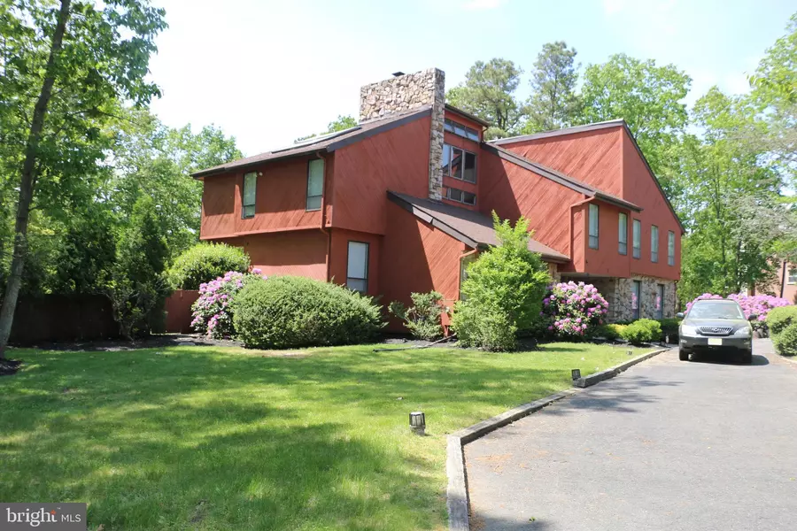 7 CEDAR HILL CT, Voorhees, NJ 08043