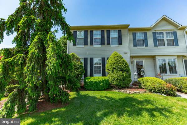 21 PEBBLE LN, Blackwood, NJ 08012