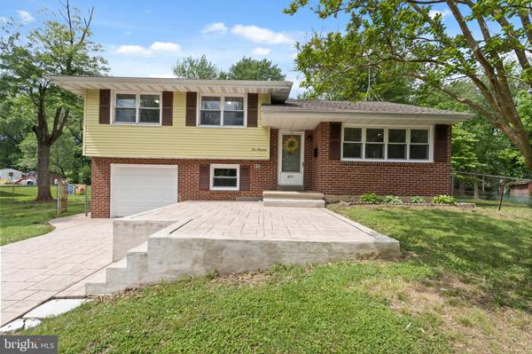 413 BRADFORD RD, Cherry Hill, NJ 08034