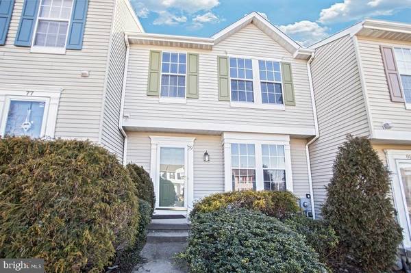 79 PEBBLE LN, Blackwood, NJ 08012