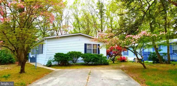 35 SKYLINE DR, Sicklerville, NJ 08081