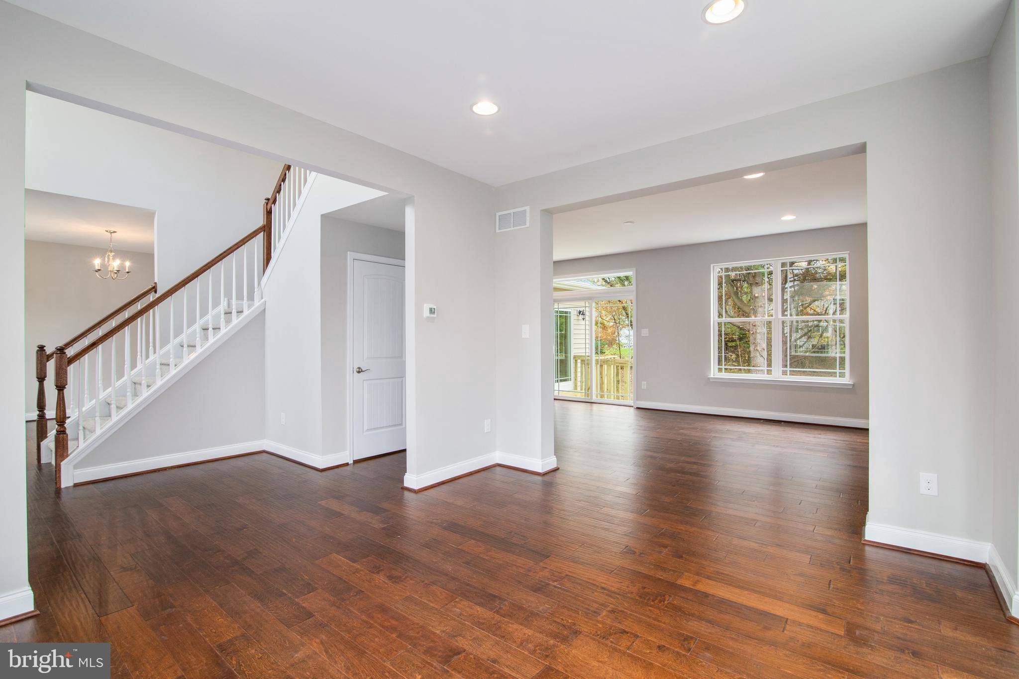Voorhees, NJ 08043,1406 PINE AVE