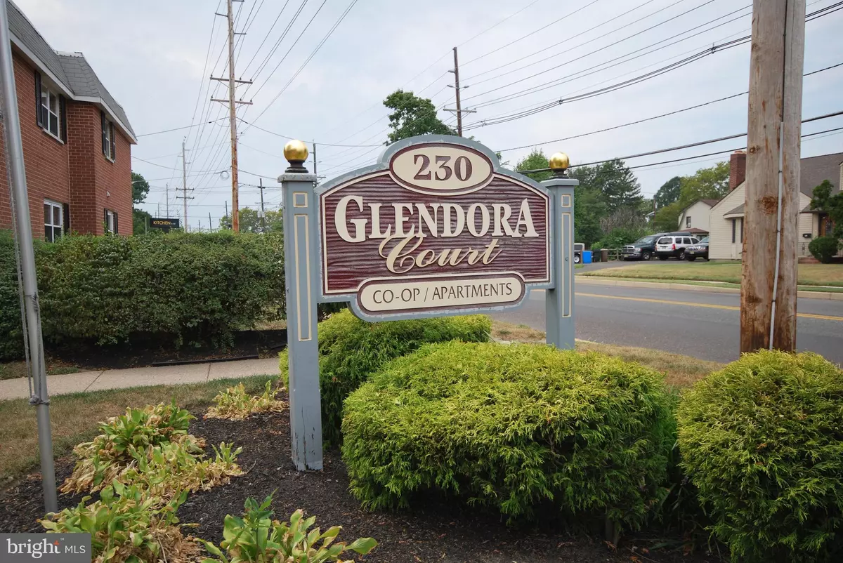 Glendora, NJ 08029,230 E EVESHAM RD ##C-4