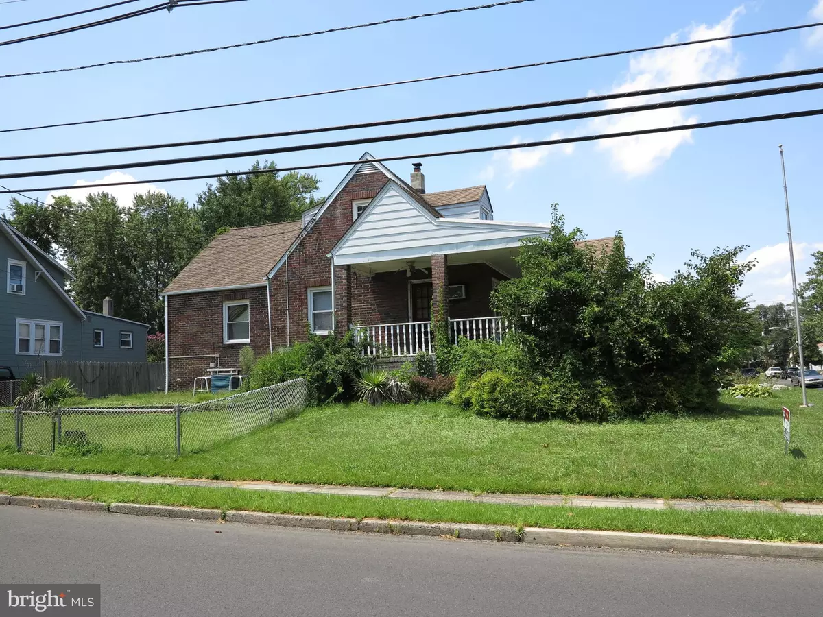 Mount Ephraim, NJ 08059,802 GREEN AVE