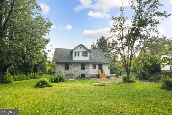 Haddon Heights, NJ 08035,105 E ATLANTIC AVE