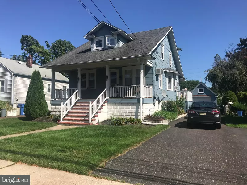 647 KENILWORTH AVE, Cherry Hill, NJ 08002