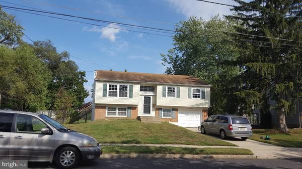 1019 SURREY RD, Somerdale, NJ 08083