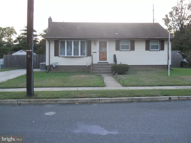 516 WILLIAMS AVE, Magnolia, NJ 08049