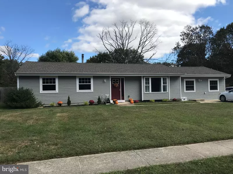 11 W JUDITH DR, Hammonton, NJ 08037