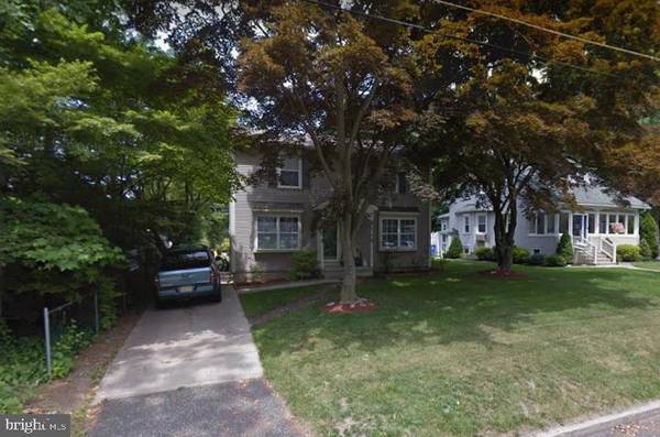 620 GLEN AVE, Laurel Springs, NJ 08021