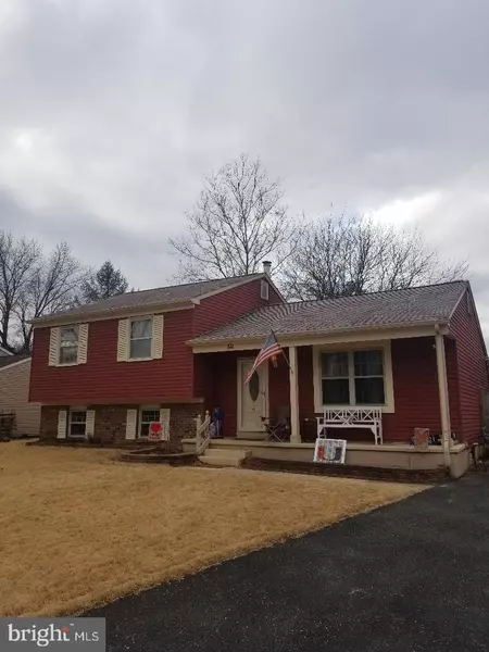 56 MARY ELLEN LN, Sicklerville, NJ 08081