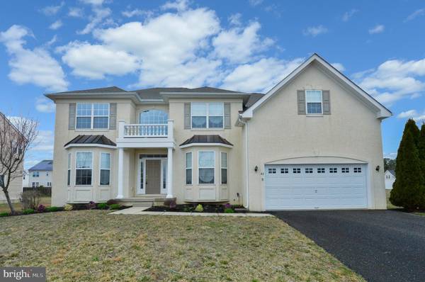 42 BUCKINGHAM DR, Berlin, NJ 08009