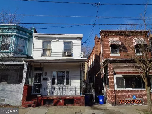 809 WALNUT ST, Camden, NJ 08103