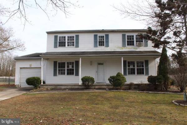 32 SUSAN LN, Waterford Works, NJ 08089