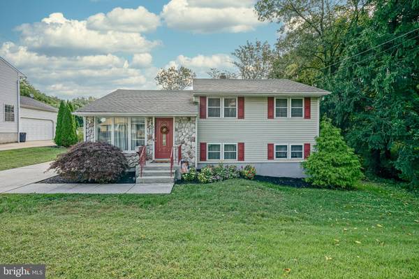 820 BELL RD, Mount Ephraim, NJ 08059