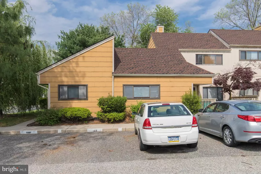 59 DOVER DR, Lindenwold, NJ 08021