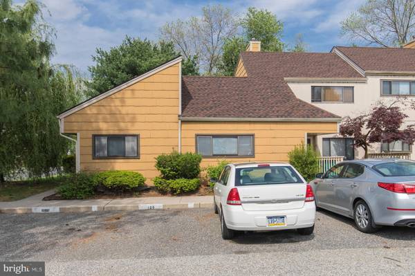 59 DOVER DR, Lindenwold, NJ 08021