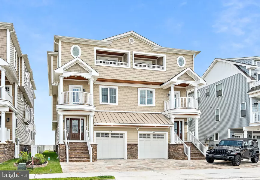 424 W SPRUCE, North Wildwood, NJ 08260