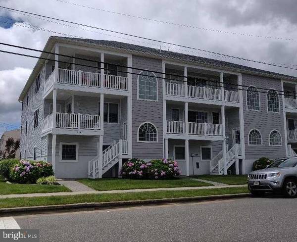 234 E 17TH AVE #B, North Wildwood, NJ 08260