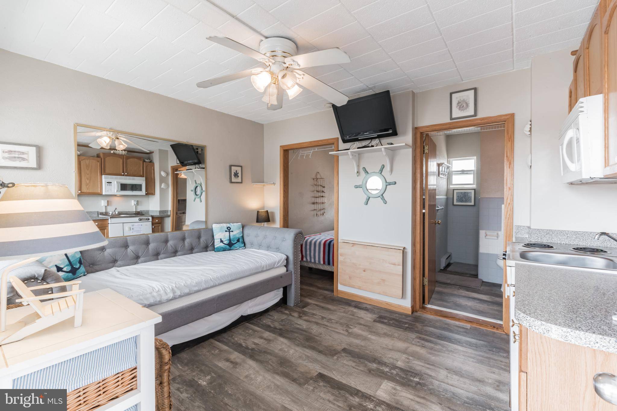 Ocean City, NJ 08226,840 OCEAN AVE #39