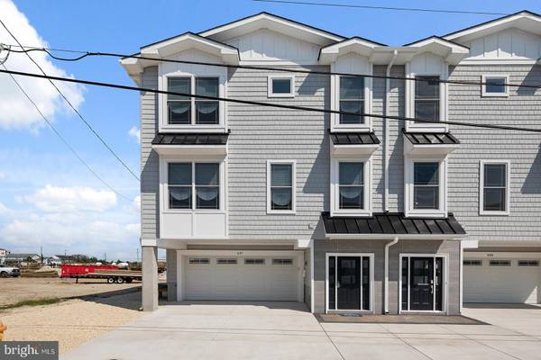 637 W BURK AVE,  Wildwood,  NJ 08260