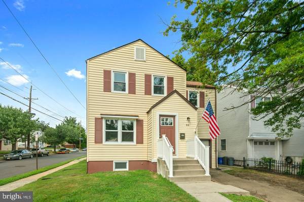 84 WALNUT ST, Woodbury, NJ 08096