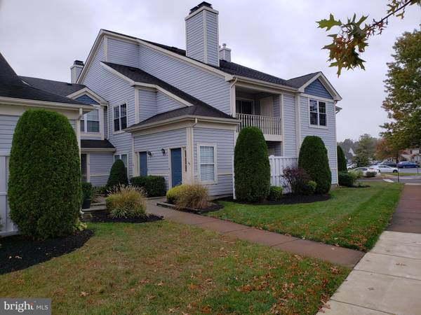 102 STEEPLECHASE CT, Deptford, NJ 08096