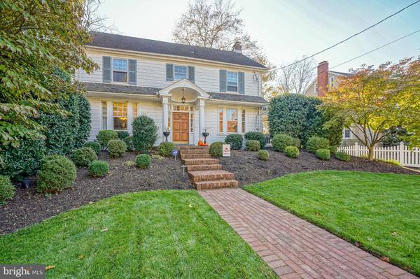 427 WOODSIDE PL, Woodbury, NJ 08096