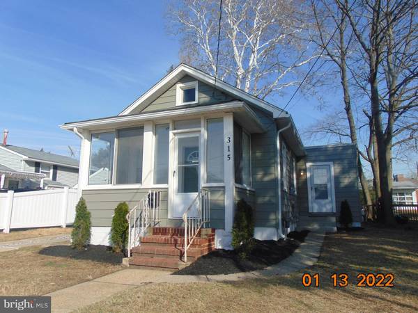 315 ASBURY AVE, National Park, NJ 08063