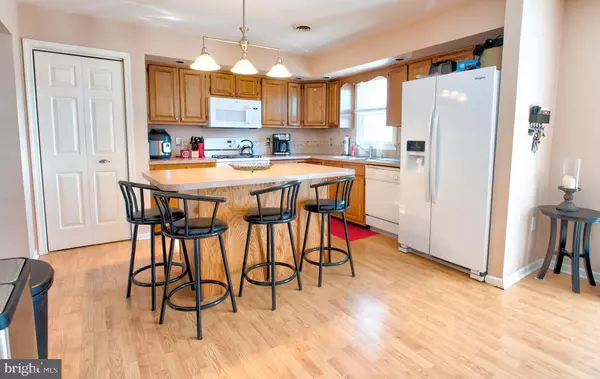 National Park, NJ 08063,103 COLUMBIA BLVD