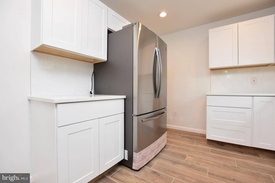 Clayton, NJ 08312,602 LYNNE DR