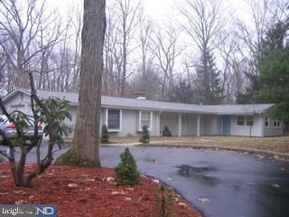 2 SERENITY LN, Sicklerville, NJ 08081