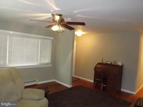 Gibbstown, NJ 08027,65 RAMBO AVE