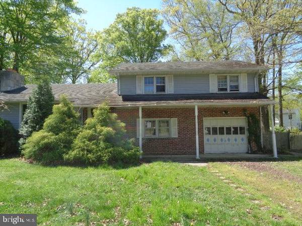 2021 PASADENA AVE, Woodbury, NJ 08096