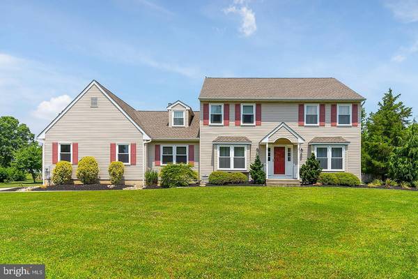 519 MACINTOSH DR, Mullica Hill, NJ 08062