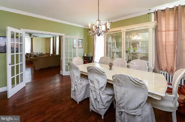 Mickleton, NJ 08056,53 QUAKER RD