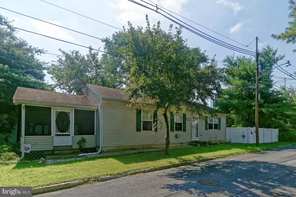 1345 BERTHA AVE, West Deptford, NJ 08093