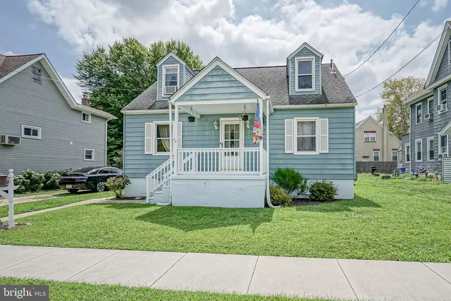 617 CROWN POINT RD, Westville, NJ 08093