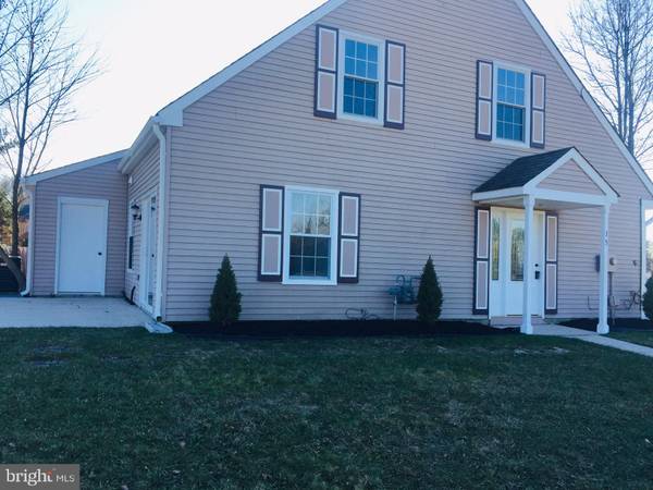 35 MEETING HOUSE LN, Blackwood, NJ 08012