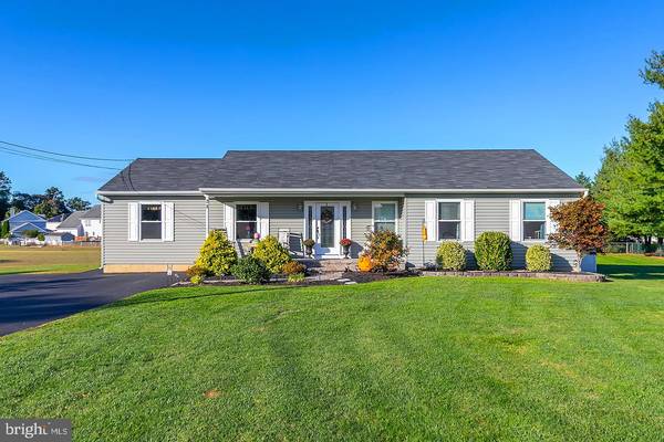 28 QUAKER RD, Mickleton, NJ 08056