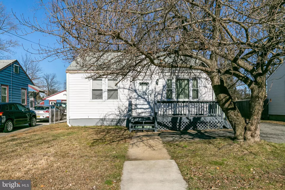 Woodbury, NJ 08096,318 LOGAN ST