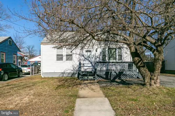 318 LOGAN ST, Woodbury, NJ 08096